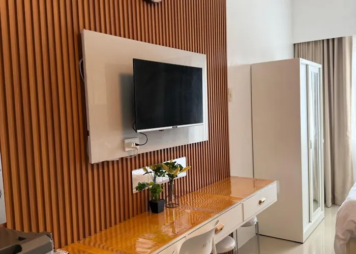 Shore Residences In Sm Moa, Smx, Arena Near Airport