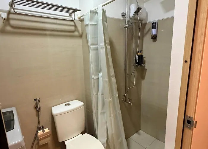 Shore Residences In Sm Moa, Smx, Arena Near Airport 4*